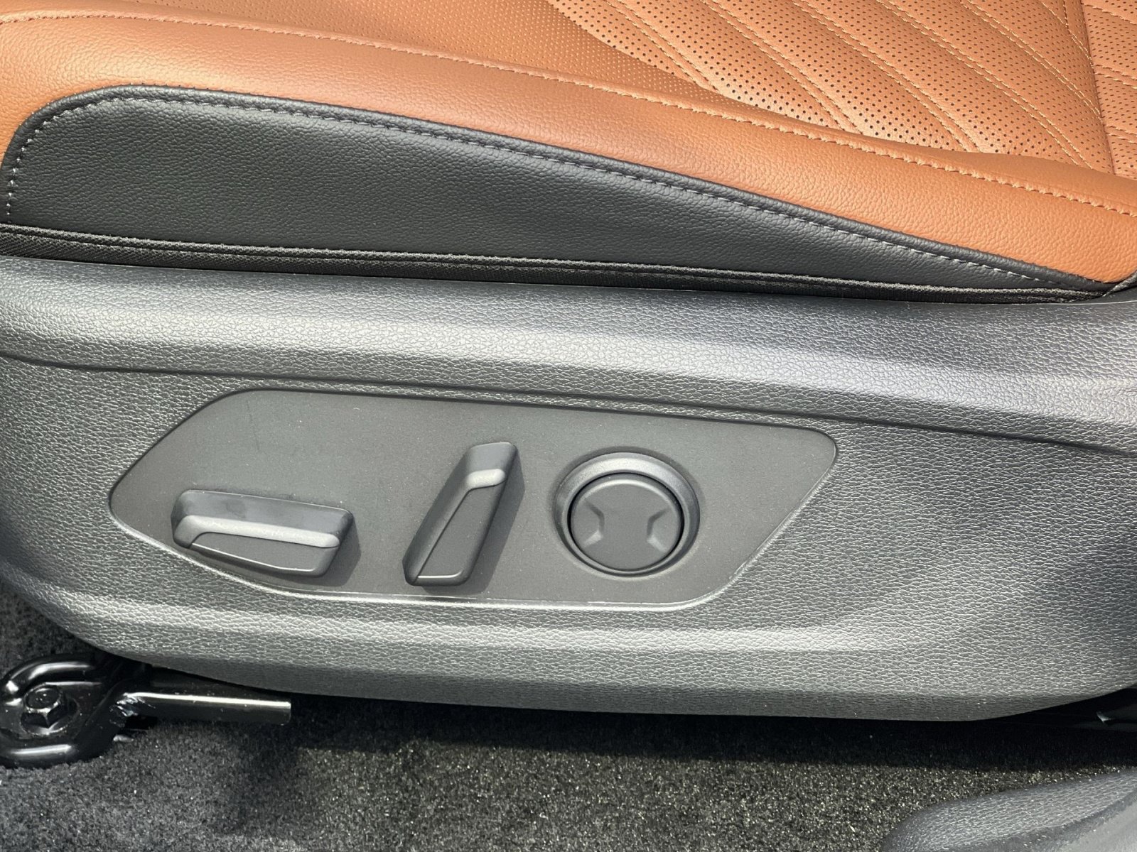 New 2026 Kia Sportage X-Line w/ X-Line Technology Package AWD/4WD image 19