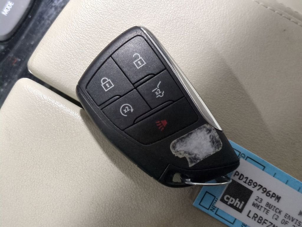 Used 2023 Buick Envision Preferred image 40