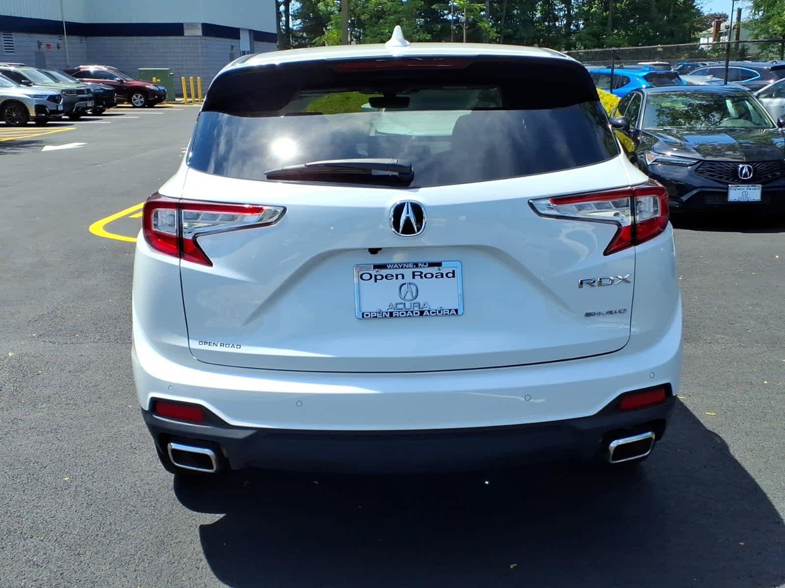 Certified 2025 Acura RDX w/ Technology Package AWD/4WD image 6