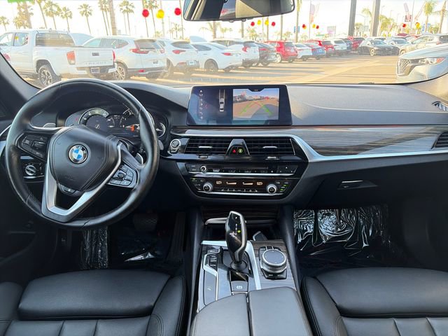 Used 2018 BMW 530i RWD image 12