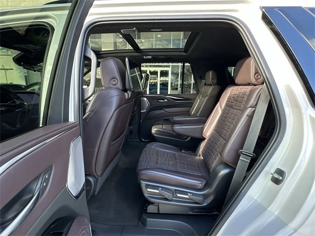 Certified 2022 Cadillac Escalade Sport Platinum image 31
