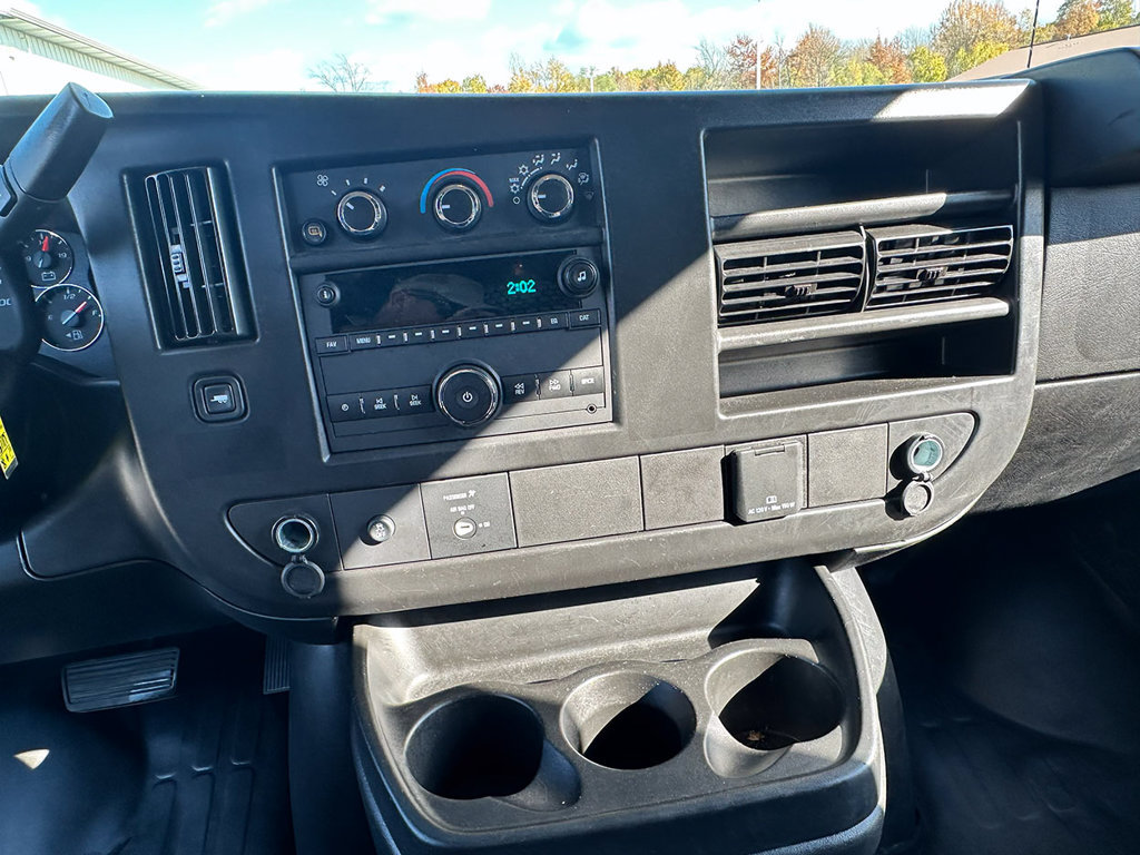 Used 2025 GMC Savana 2500 w/ Driver Convenience Package RWD image 32