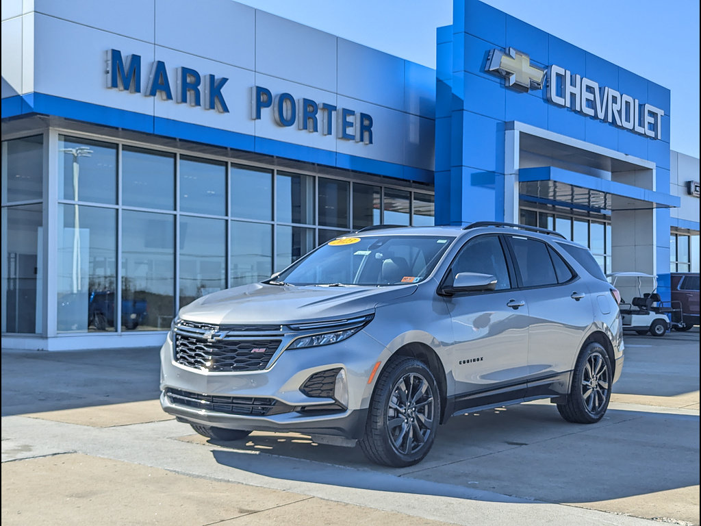 Used 2023 Chevrolet Equinox RS AWD/4WD image 1