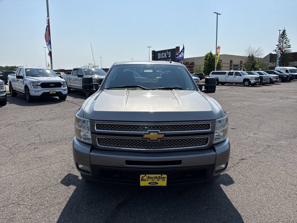Used 2013 Chevrolet Silverado 1500 LTZ w/ LTZ Plus Package AWD/4WD image 3