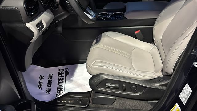 Used 2023 Honda Pilot Touring image 24