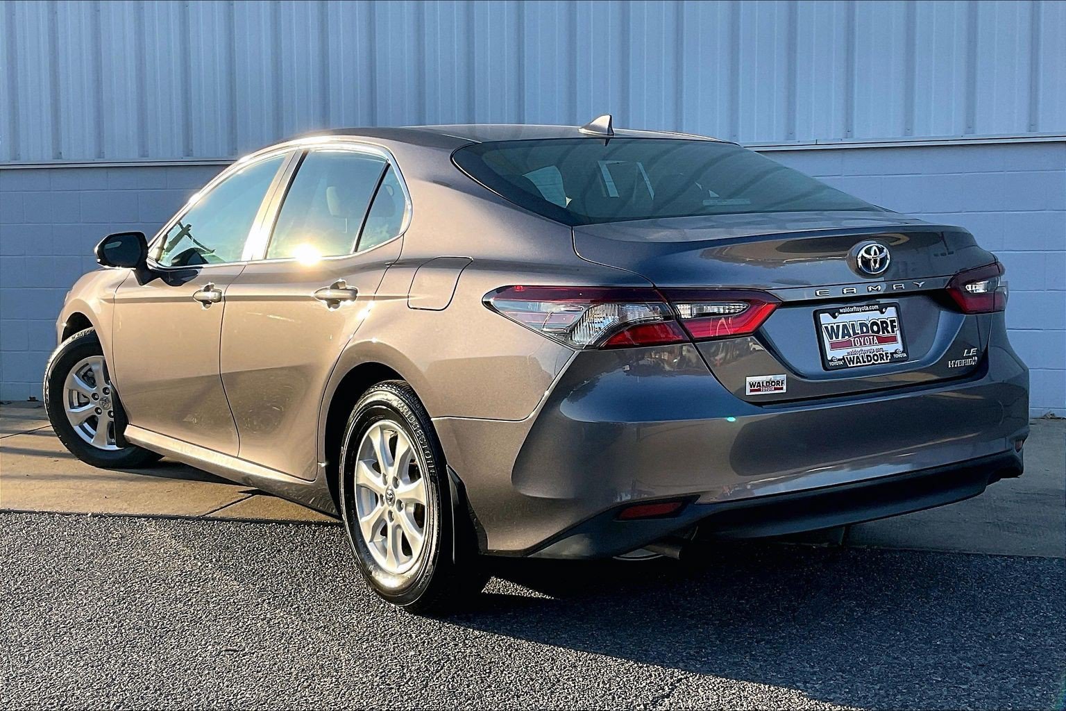 Used 2022 Toyota Camry LE FWD image 15