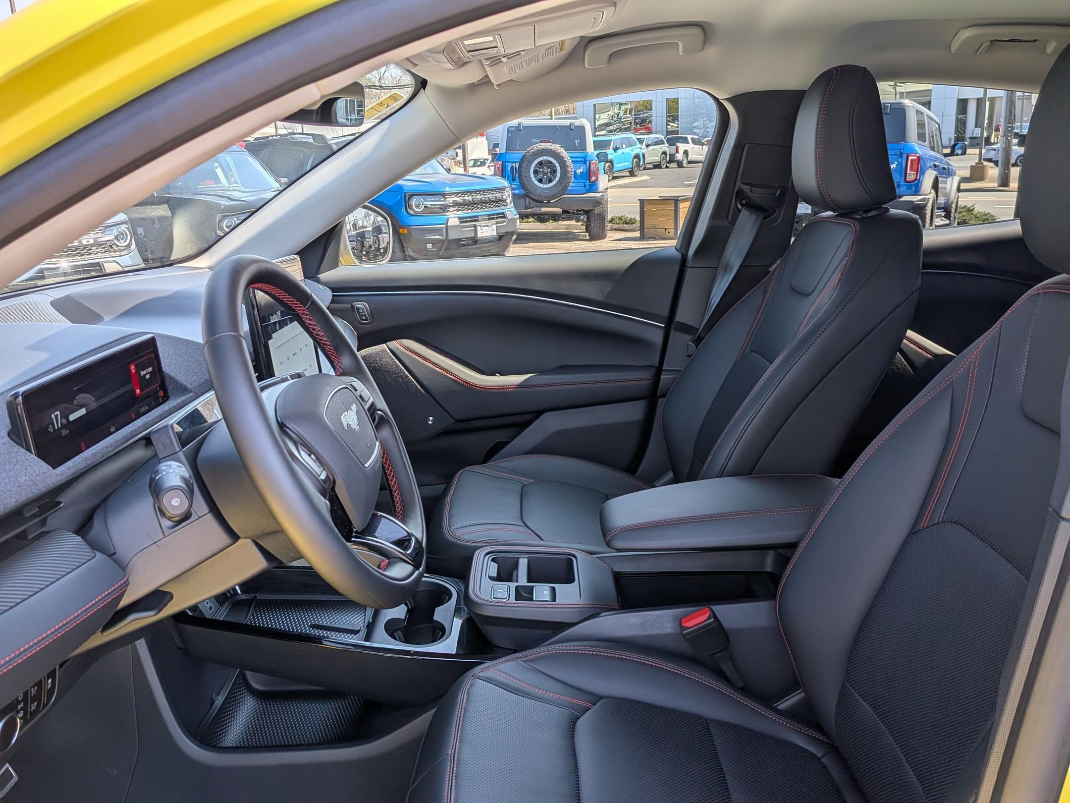 Used 2025 Ford Mustang Mach-E Premium w/ Sport Appearance Package image 13