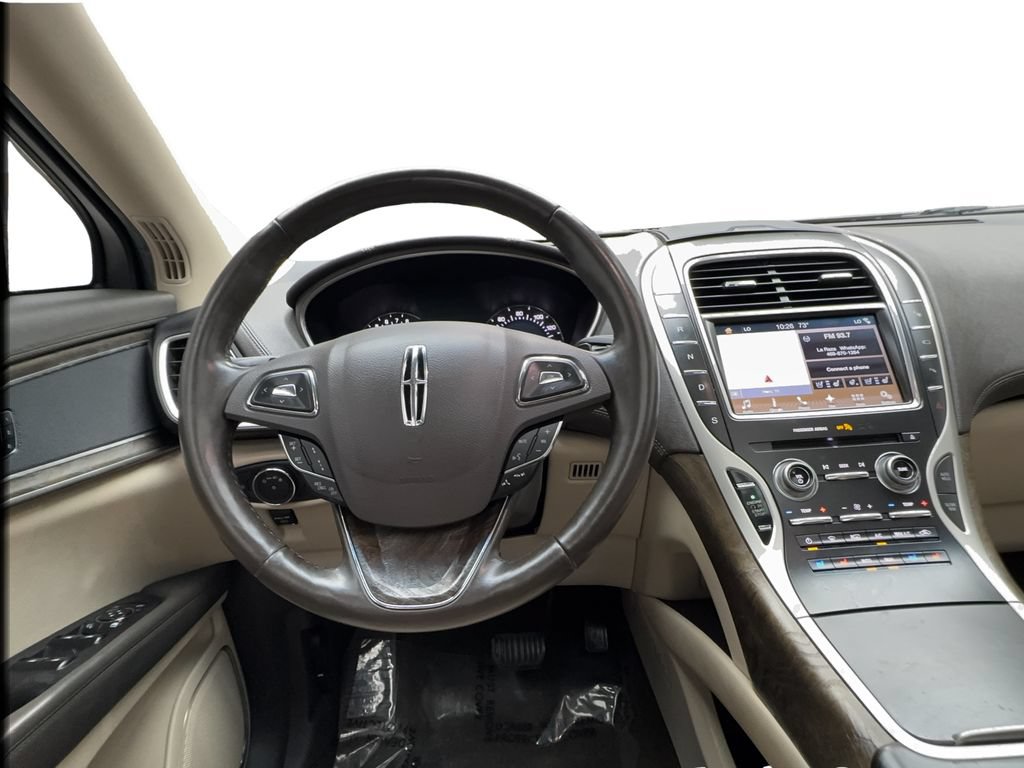 Used 2017 Lincoln MKX Reserve w/ Driver Assistance Package AWD/4WD image 37
