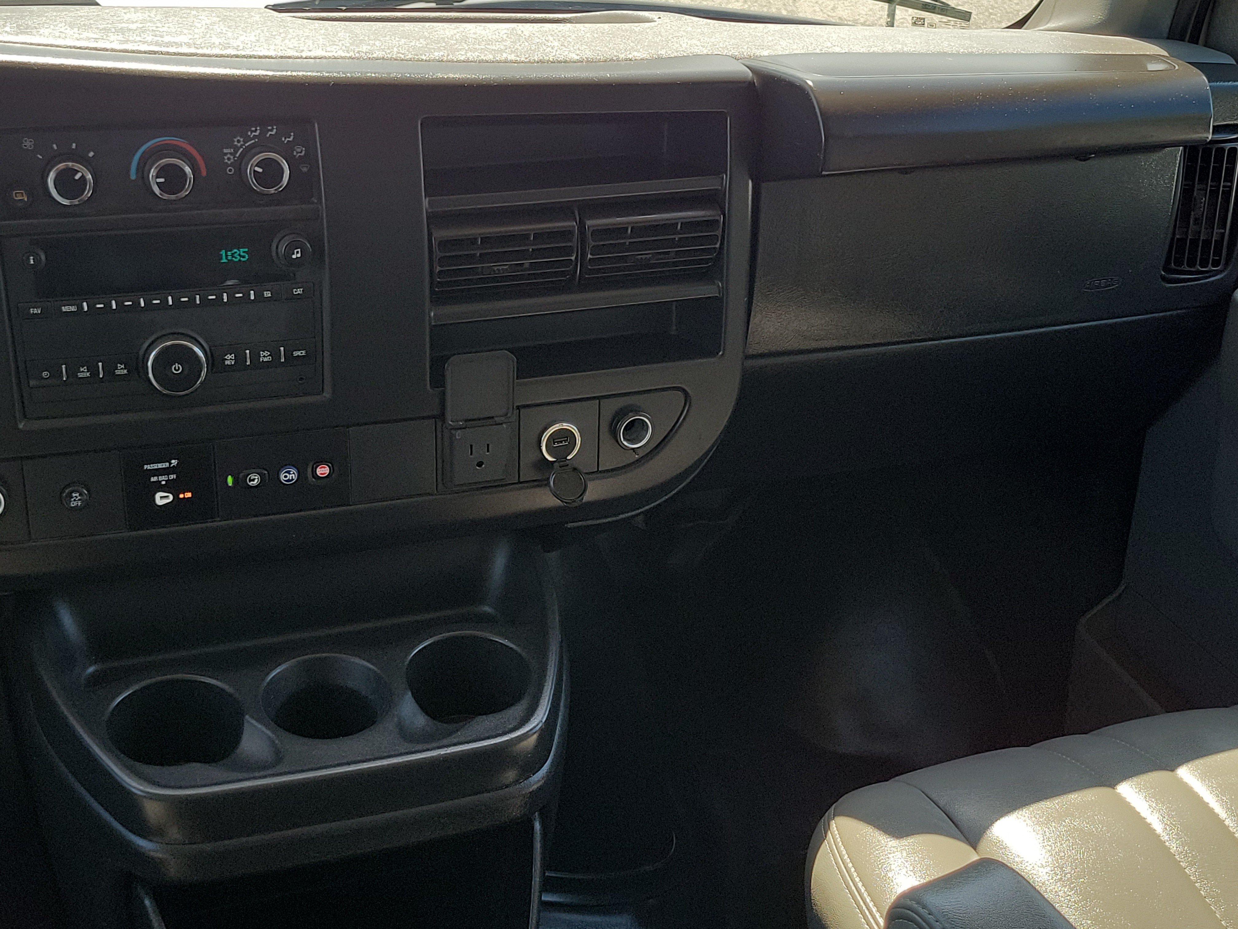 Used 2023 Chevrolet Express 3500 LS RWD image 14