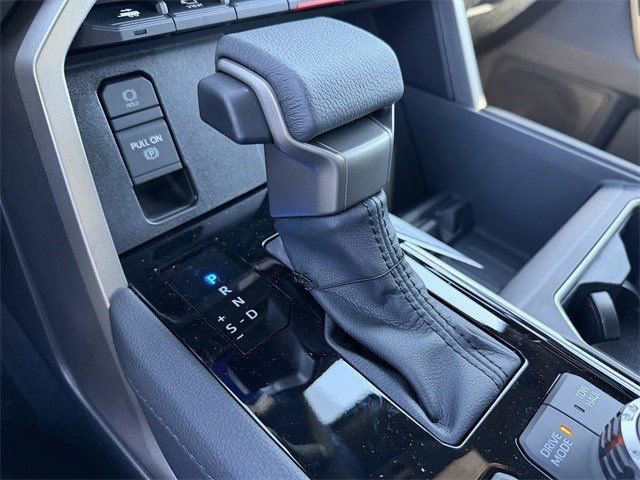 New 2026 Toyota Tundra Limited image 18