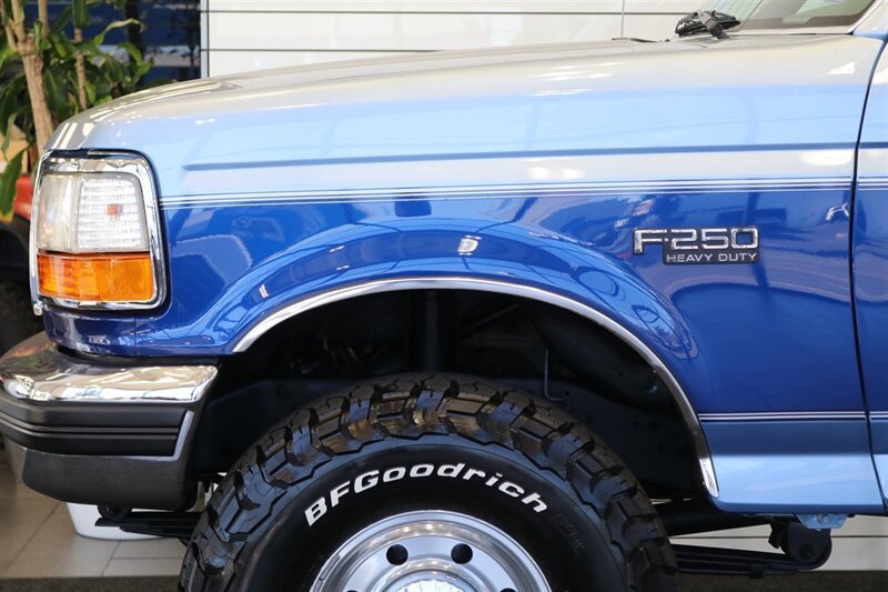 Used 1997 Ford F250 4x4 Regular Cab Heavy Duty image 48