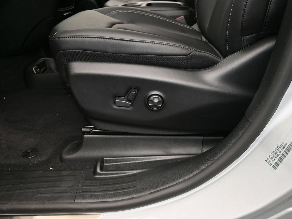 New 2026 Chrysler Voyager LX FWD image 14