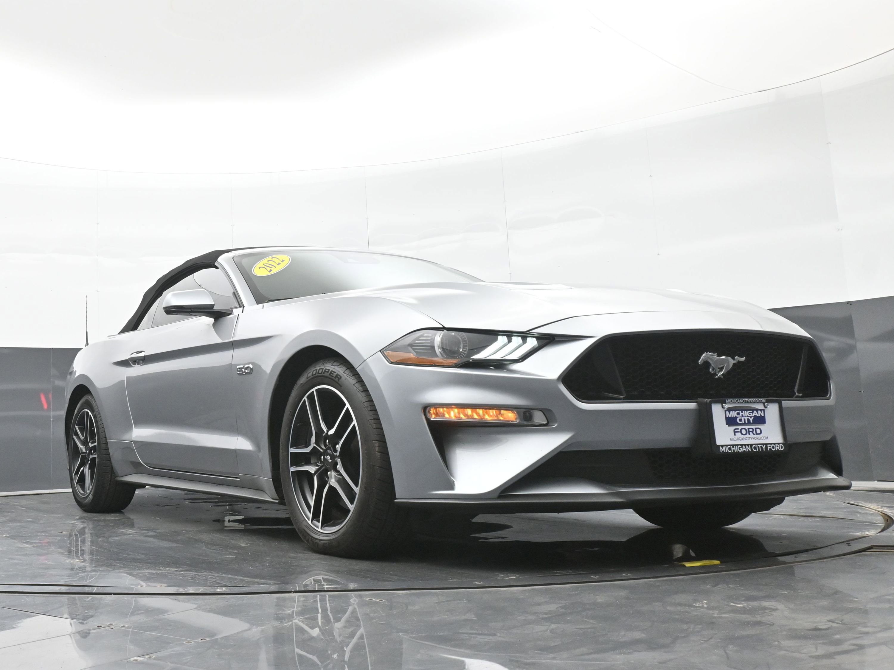 Used 2022 Ford Mustang GT Premium w/ Equipment Group 401A RWD image 37