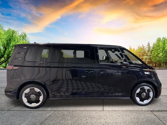 New 2025 Volkswagen ID. Buzz Pro S image 3