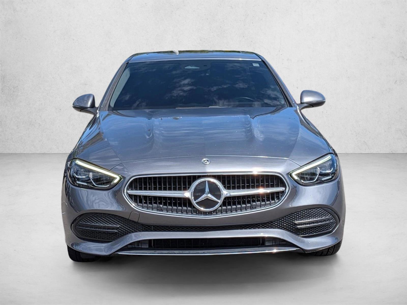 Used 2023 Mercedes-Benz C 300 Sedan image 2