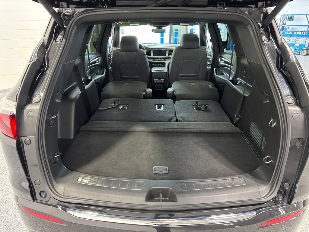 Used 2023 Buick Enclave Essence w/ Experience Buick Package AWD/4WD image 46