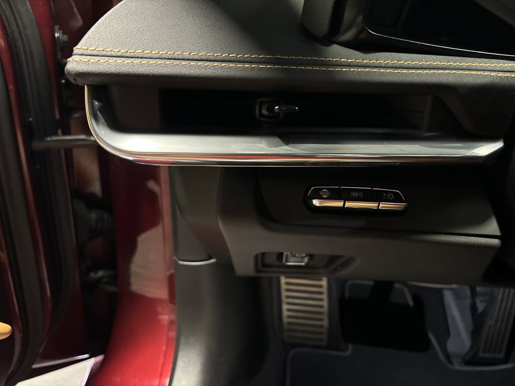 Used 2020 Chevrolet Corvette Stingray Preferred Cpe w/ 2LT Preferred Equipment Group image 53