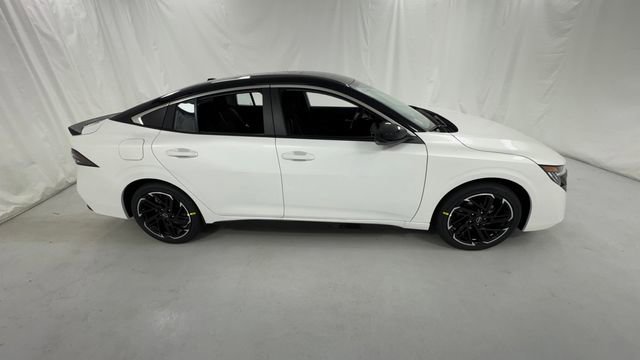 New 2026 Nissan Sentra SR FWD image 2