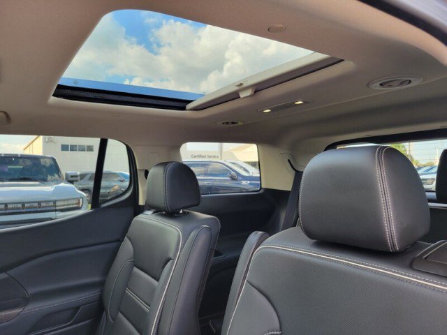 Used 2023 GMC Acadia Denali w/ Denali Ultimate Package image 36