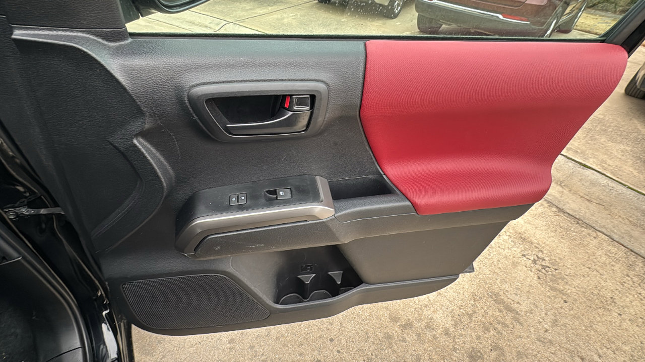 Used 2023 Toyota Tacoma SR5 image 27