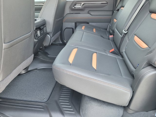 New 2026 GMC Sierra 2500 AT4 w/ Max Trailering Package AWD/4WD image 11