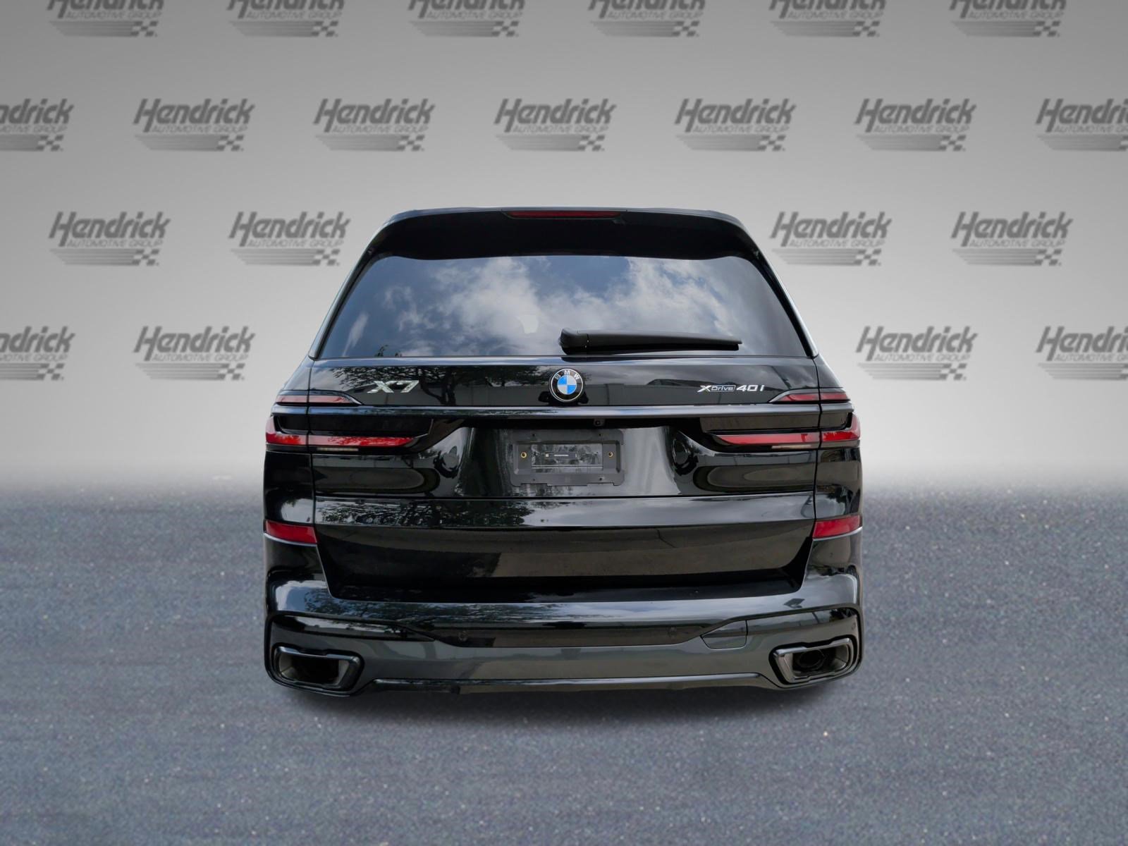 Certified 2026 BMW X7 xDrive40i w/ M Sport Package AWD/4WD image 8