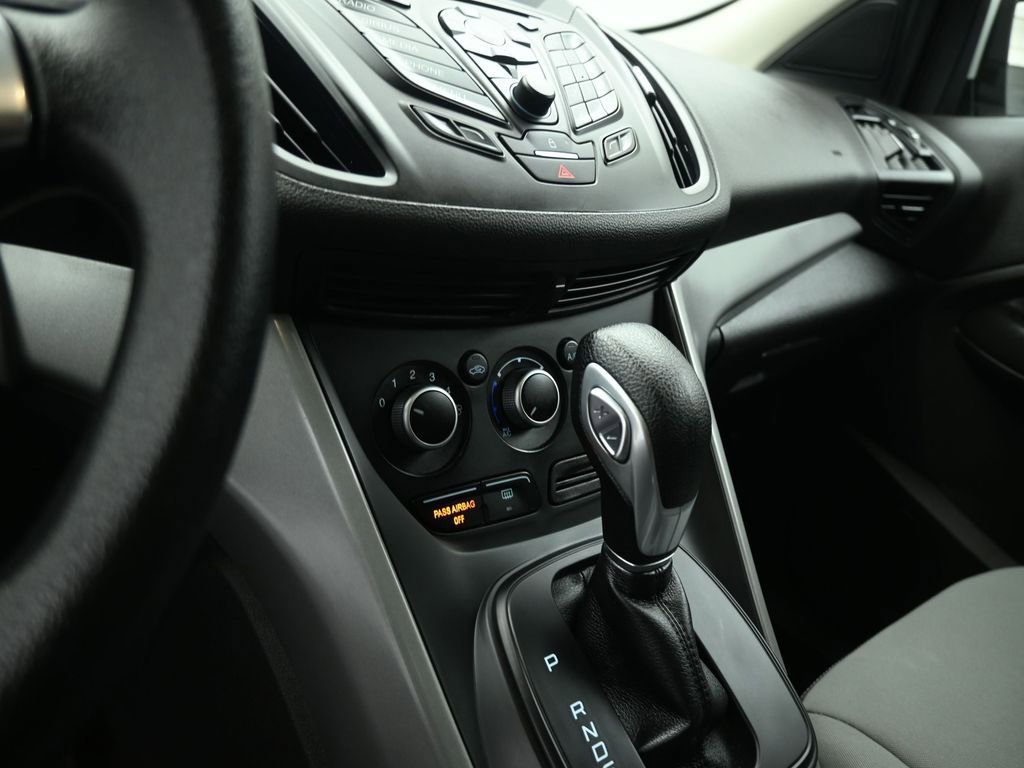 Used 2015 Ford Escape SE AWD/4WD image 16