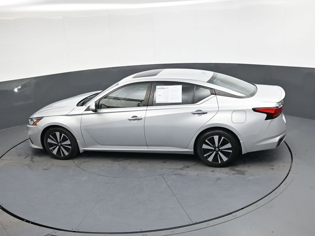 Used 2021 Nissan Altima 2.5 SV w/ SV Premium Package image 31