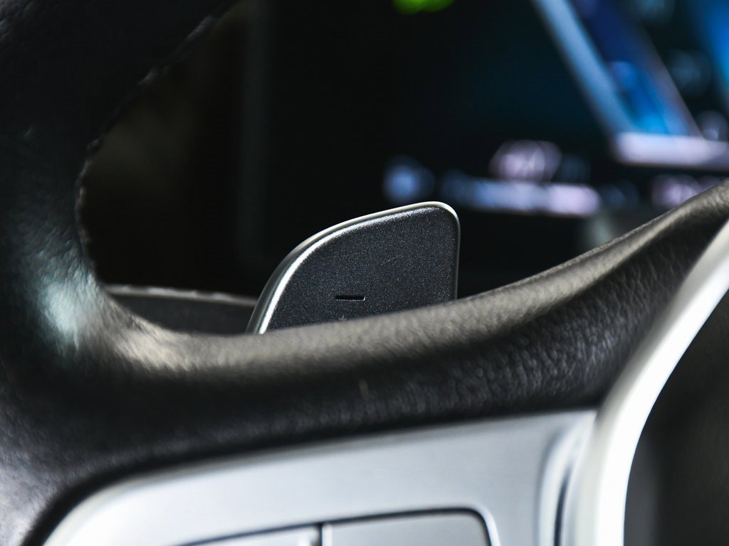 Used 2024 BMW X7 xDrive40i image 45