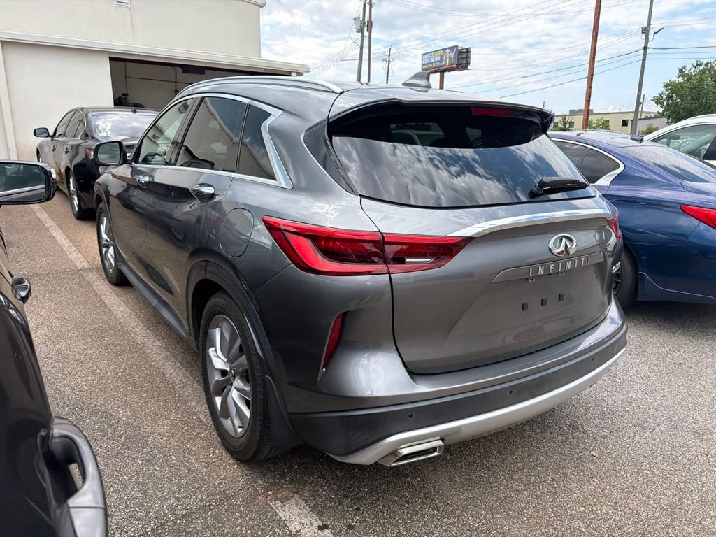 Certified 2020 INFINITI QX50 Luxe w/ Navigation Package FWD image 10