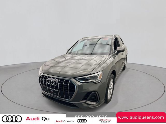 Used 2023 Audi Q3 2.0T Premium Plus w/ Premium Plus Package AWD/4WD image 1