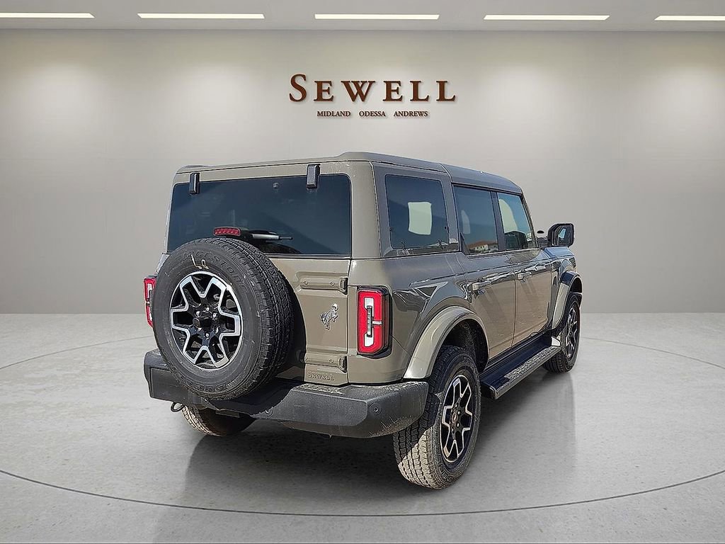 New 2025 Ford Bronco Outer Banks AWD/4WD image 4
