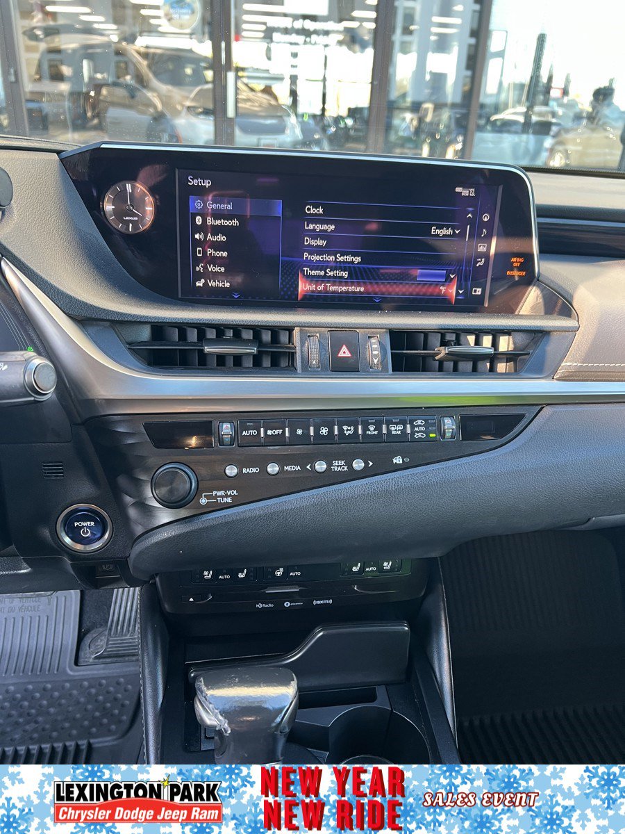 Used 2020 Lexus ES 300h ES 300h image 22