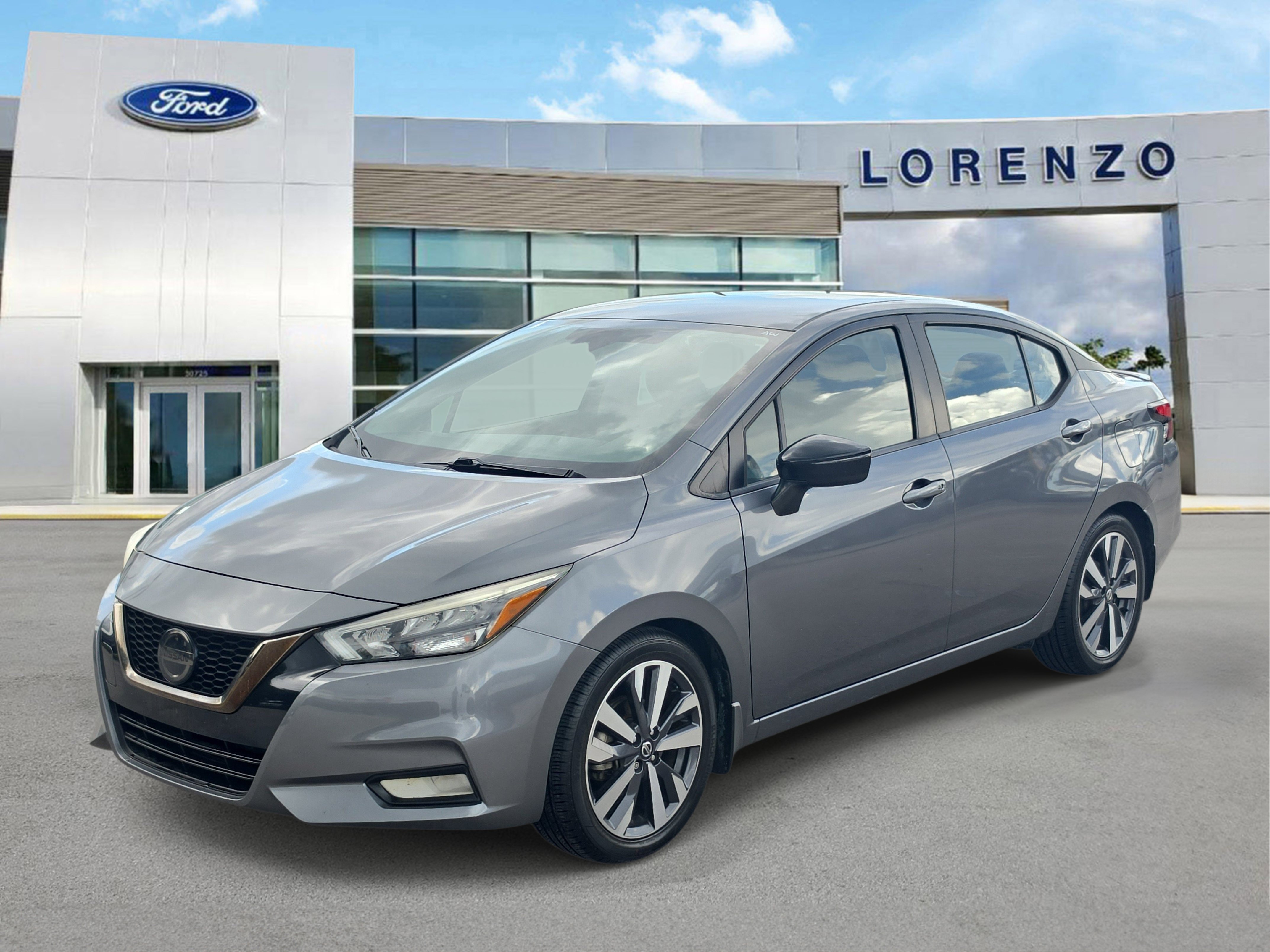 Used 2020 Nissan Versa SR