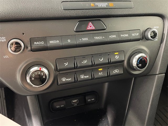 Used 2020 Kia Sportage LX image 8