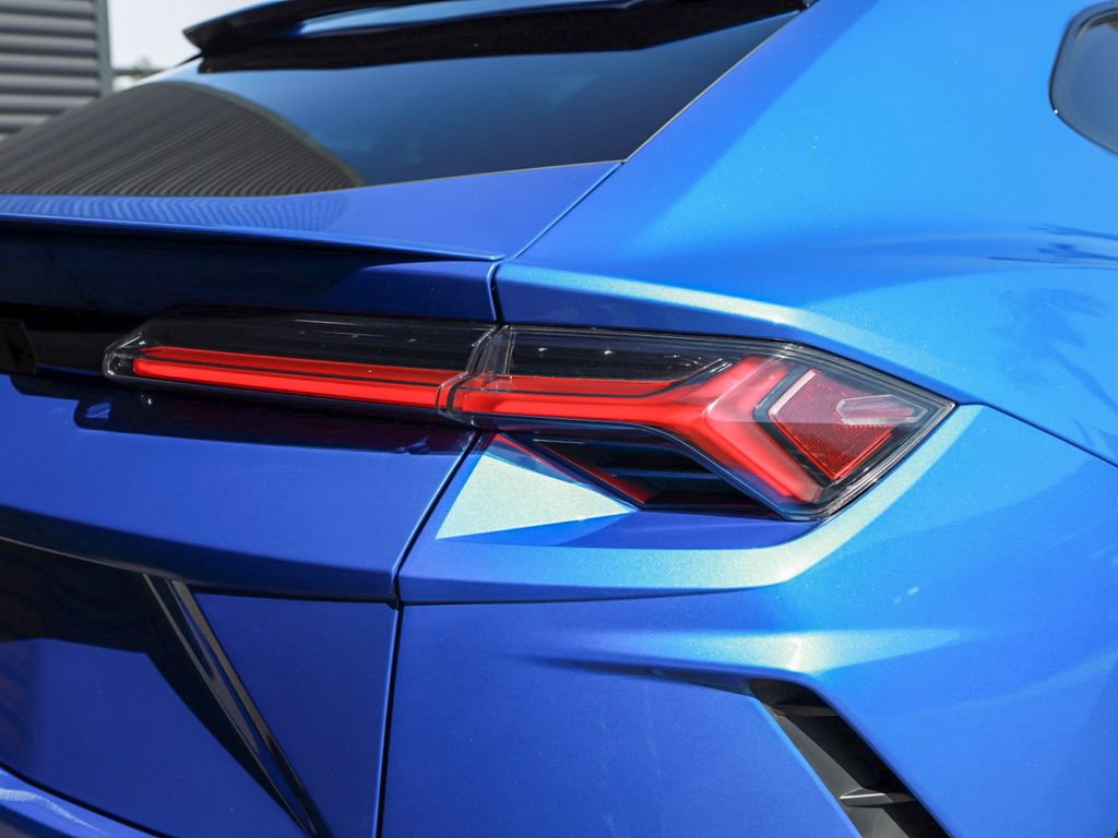 Used 2019 Lamborghini Urus AWD/4WD image 15
