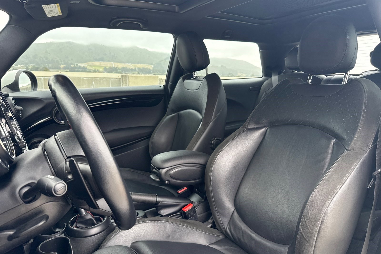 Used 2019 MINI Cooper S FWD image 21