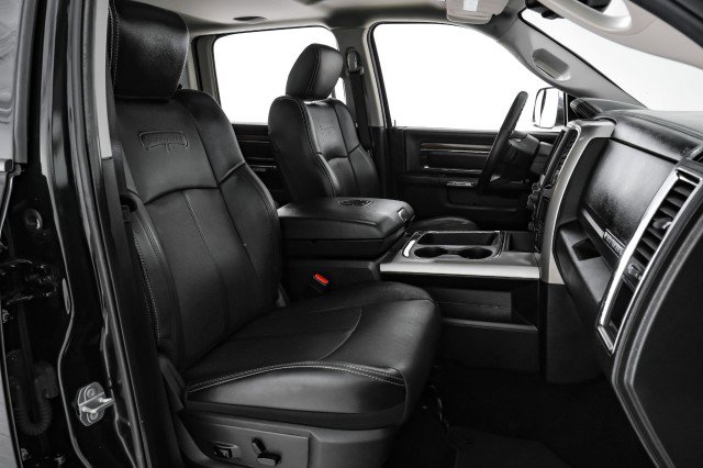 Used 2018 RAM 1500 Laramie image 30