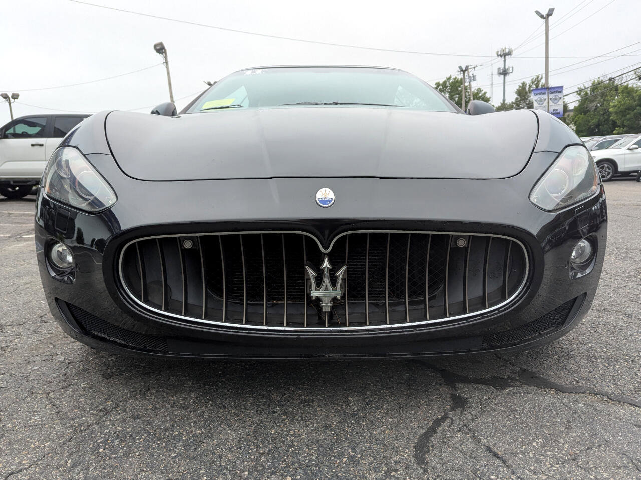 Used 2011 Maserati GranTurismo Convertible image 4