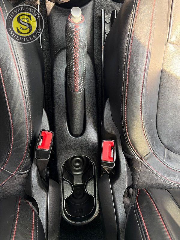 Used 2013 FIAT 500 Abarth w/ Beats Audio Pkg FWD image 22