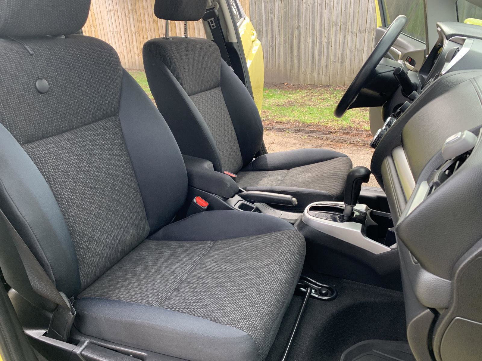 Used 2016 Honda Fit LX image 11