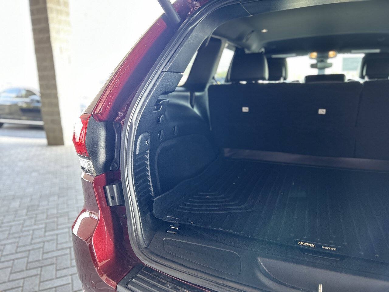 Used 2019 Jeep Grand Cherokee Altitude AWD/4WD image 68