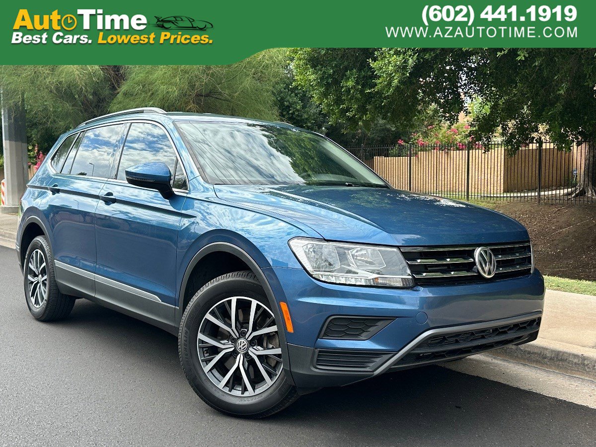 Used 2020 Volkswagen Tiguan SE image 1