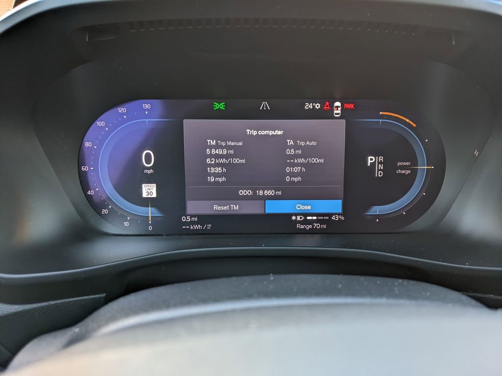 Certified 2023 Volvo XC40 Recharge Ultimate image 15