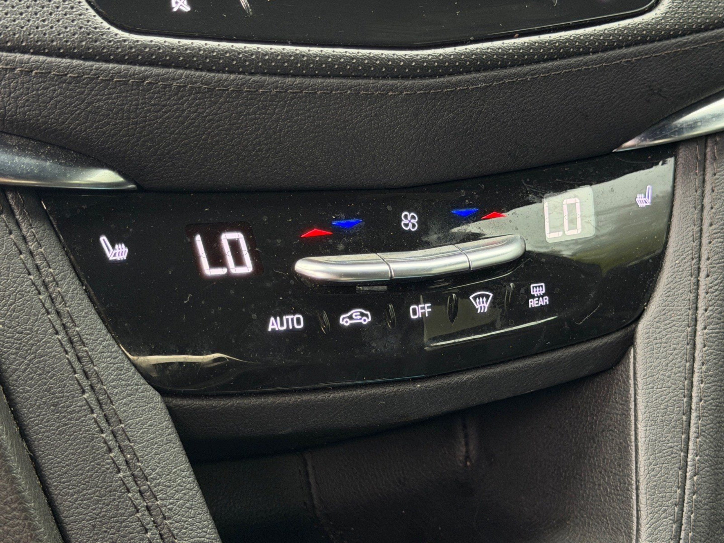 Used 2023 Cadillac XT5 Premium Luxury w/ Technology Package FWD image 34
