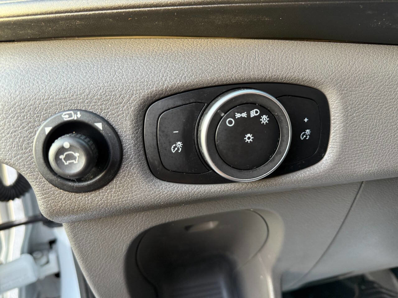 Used 2020 Ford Transit 250 Low Roof w/ Load Area Protection Package image 10