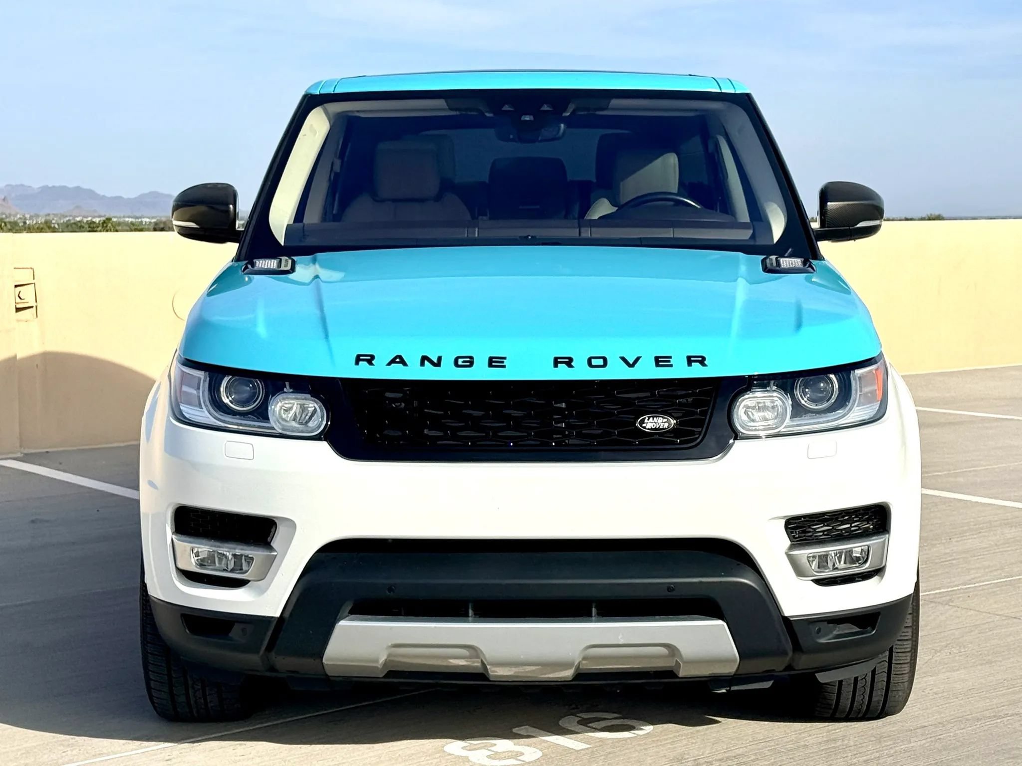 Used 2017 Land Rover Range Rover Sport HSE AWD/4WD image 3