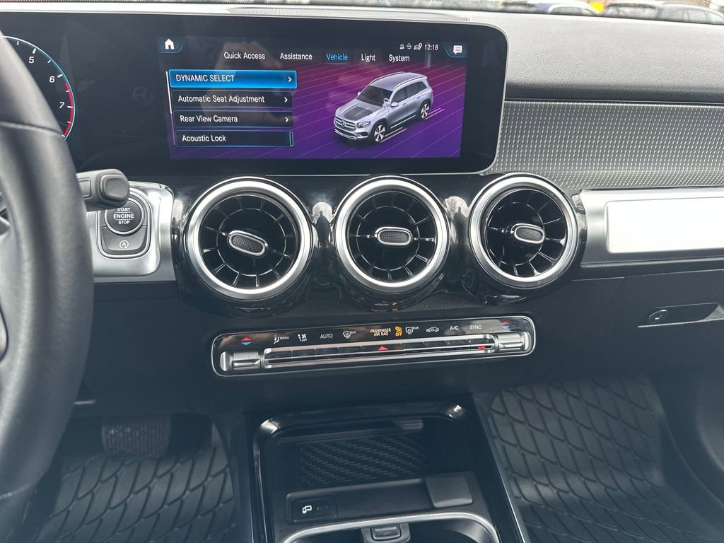 Used 2021 Mercedes-Benz GLB 250 4MATIC image 6