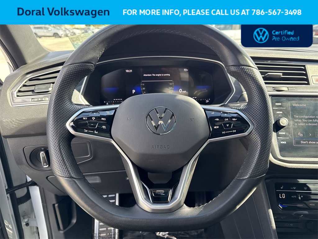 Certified 2024 Volkswagen Tiguan SE R-Line image 15