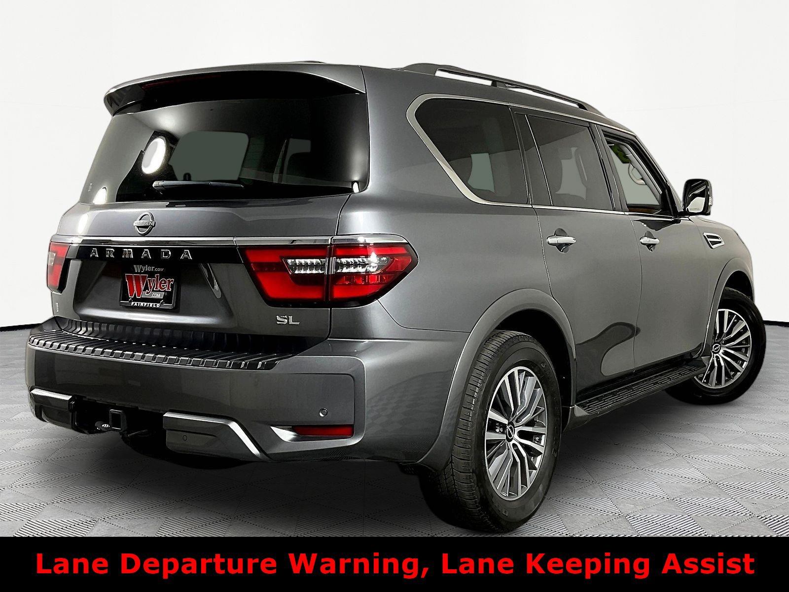 Used 2023 Nissan Armada SL w/ Cargo Package AWD/4WD image 6